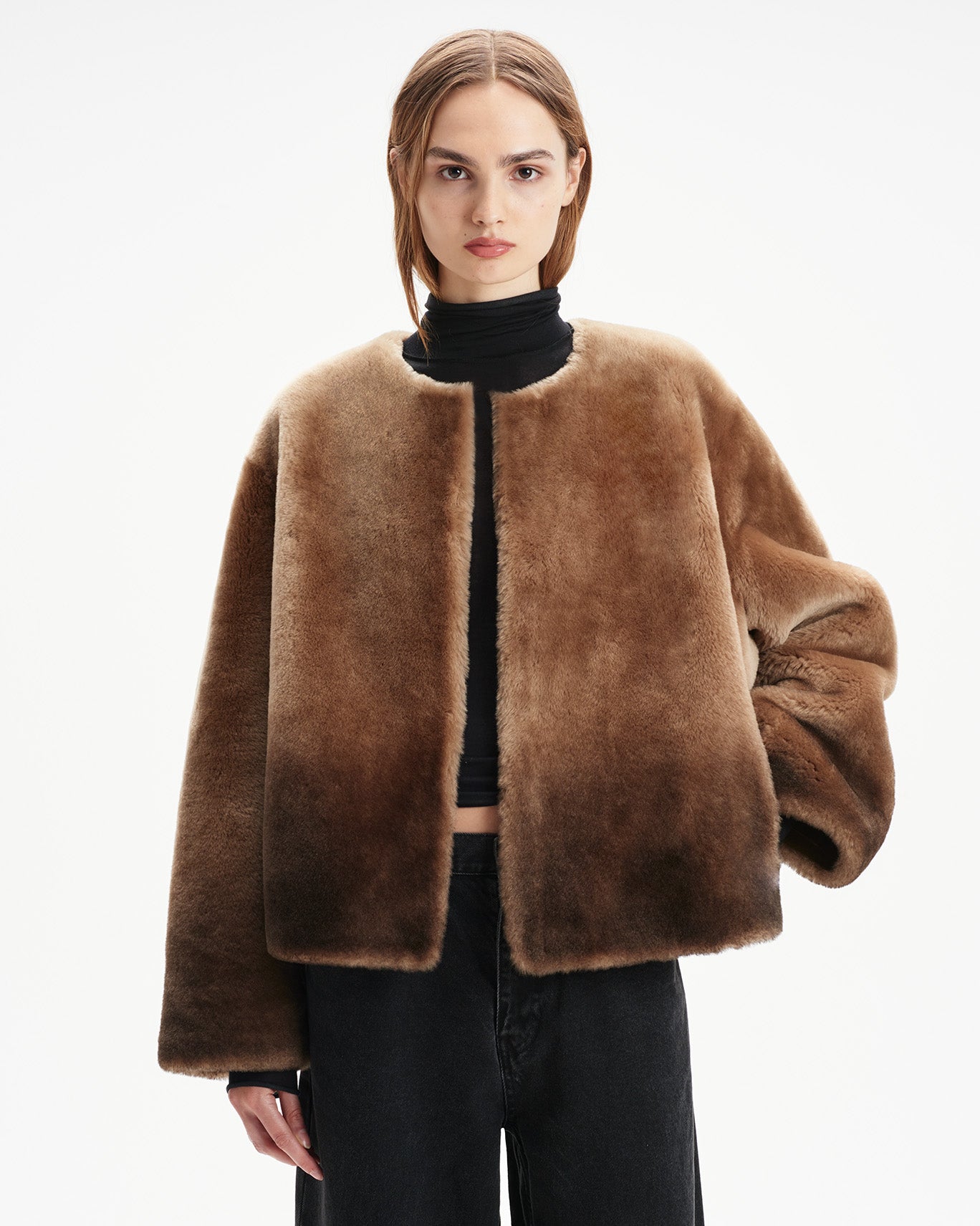 Short shearling coat online